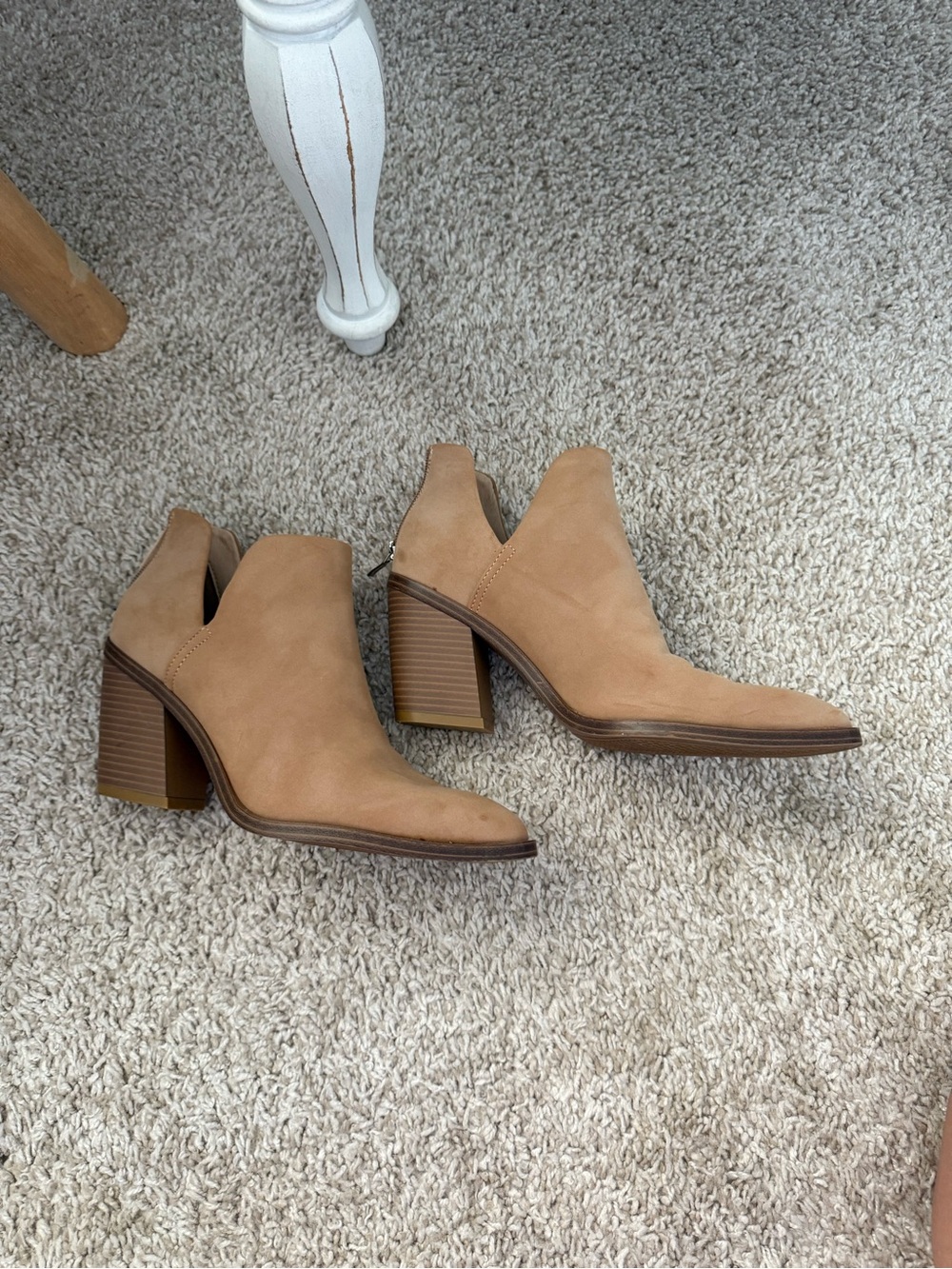 Tan Suede Pointed Cowgirl Ankle Boots - Picture 3 of 11